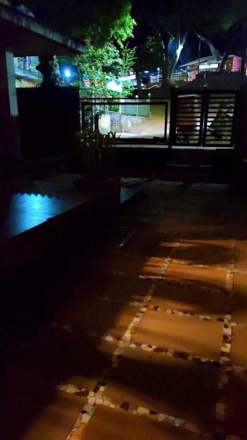 Nivritti Villa 马泰兰 外观 照片