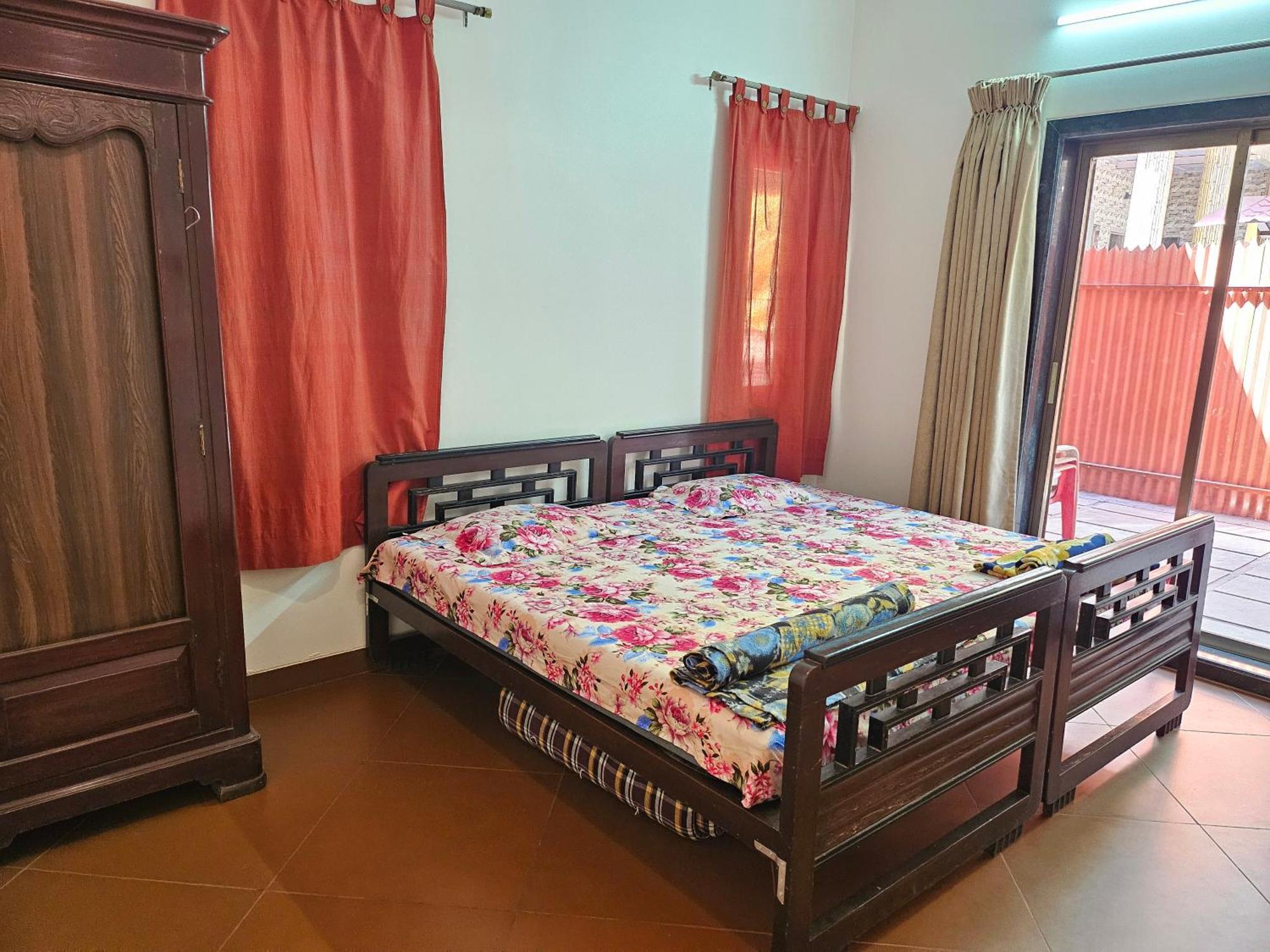 Nivritti Villa 马泰兰 外观 照片