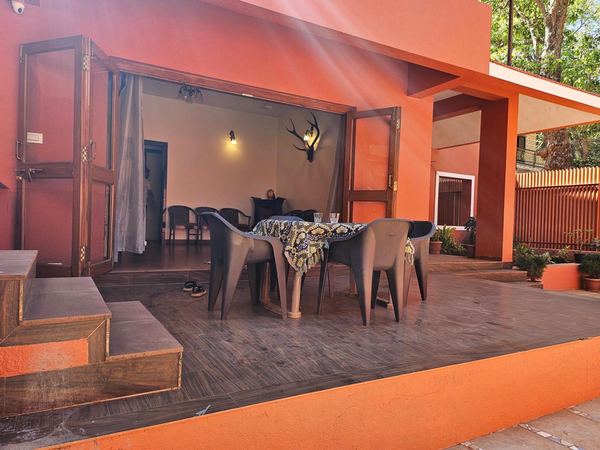 Nivritti Villa 马泰兰 外观 照片
