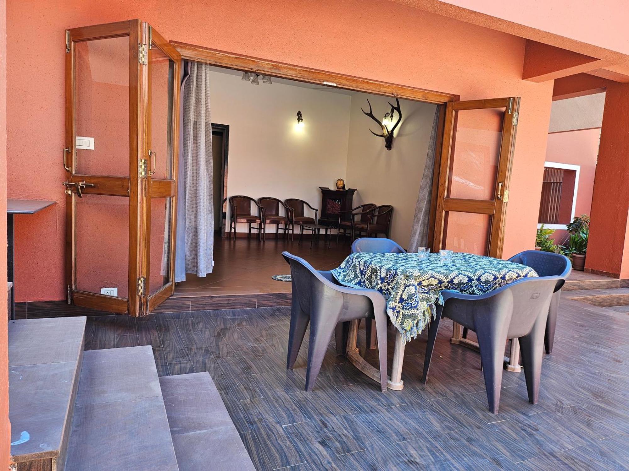 Nivritti Villa 马泰兰 外观 照片